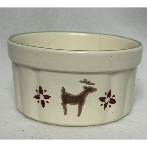 Pfaltzgraff Nordic Off White Christmas Souffle Reindeer Dish 2295335 - Picture 3 of 7